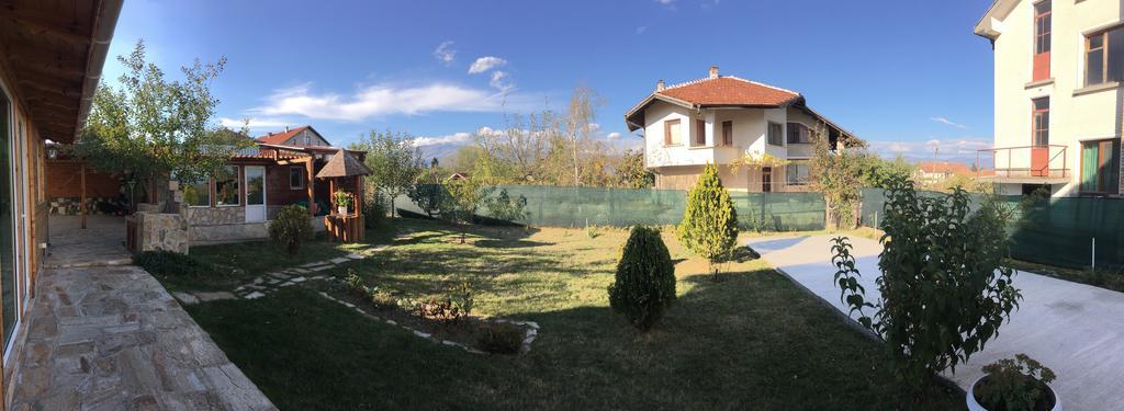 Triglav Edelweiss Guest House Pavel Banya Buitenkant foto